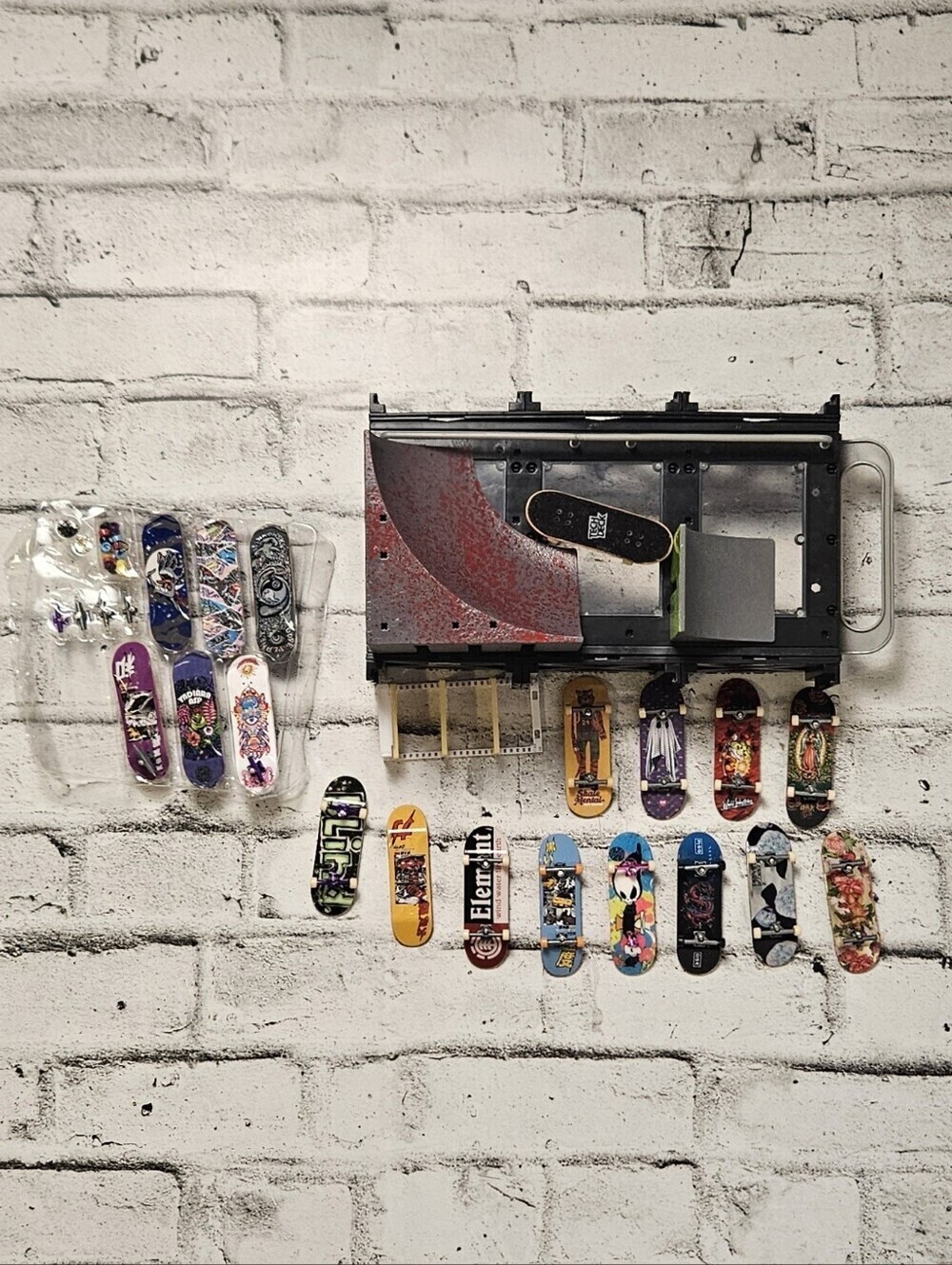 Tech Deck Fingerboard Lot Ramp Skate Park Element Alien Workshop